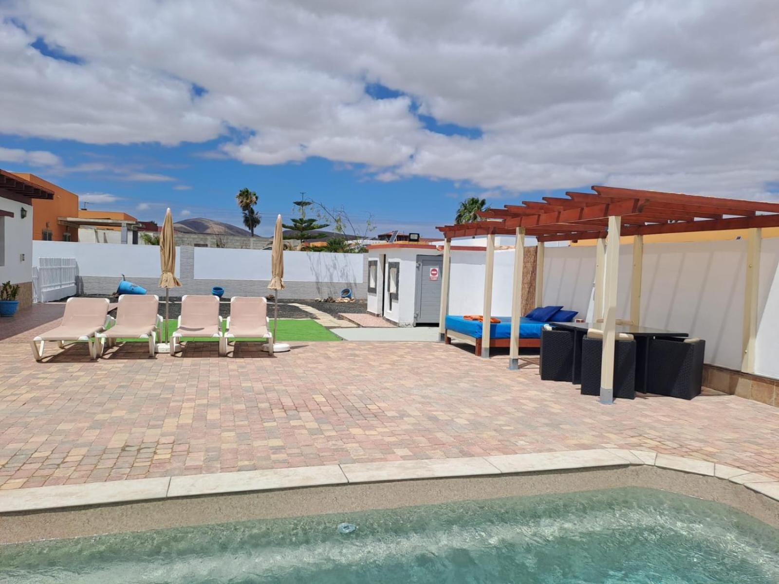 Villa Experience Heated Salty Water Pool كاليتا ذي فوستي المظهر الخارجي الصورة