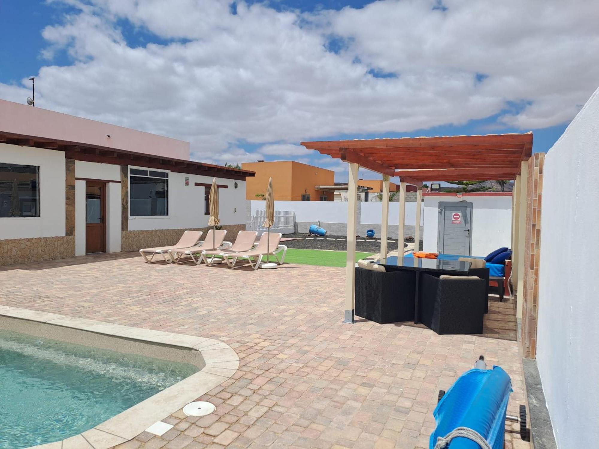 Villa Experience Heated Salty Water Pool كاليتا ذي فوستي المظهر الخارجي الصورة